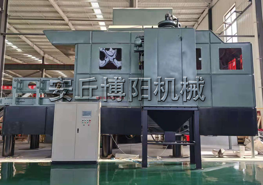 安丘博陽機(jī)械粉料連續(xù)噸袋拆包機(jī)的特點(diǎn)是什么？