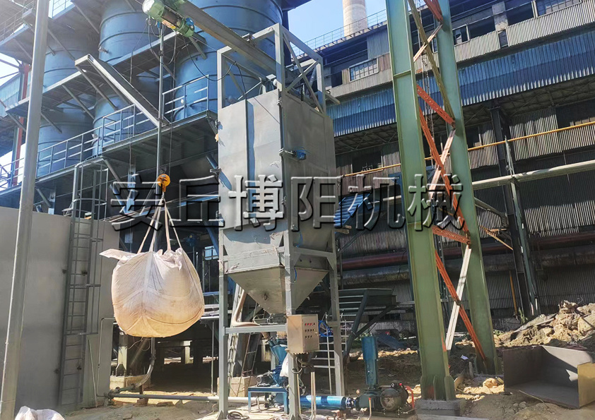 硫酸銨噸袋拆包機(jī)為啥被廣泛應(yīng)用于袋裝粉粒物料？