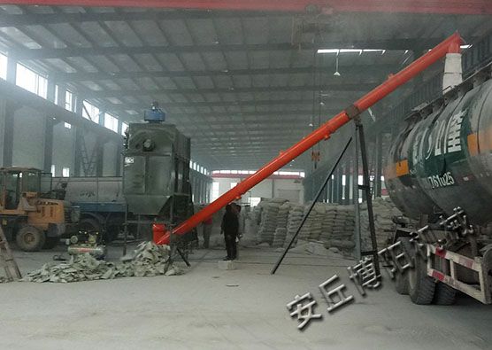 水泥拆包機(jī)+螺旋輸送(投料到罐車)方案