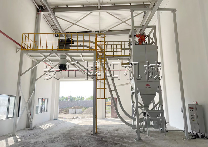 噸袋煤粉裝罐車解決方案:噸袋自動拆包機(jī)+管鏈?zhǔn)捷斔蜋C(jī)投料線