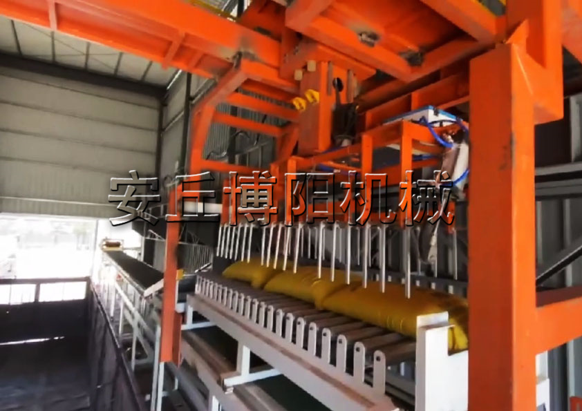 關(guān)于工業(yè)萘自動(dòng)裝車機(jī)的具體優(yōu)勢有哪些？