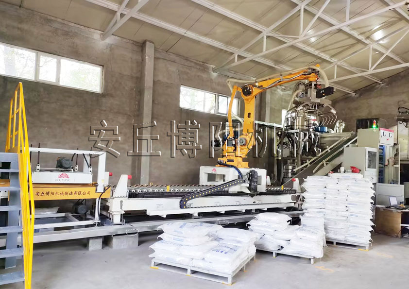 氫氧化鈉全自動拆包機的性能特點有哪些呢？